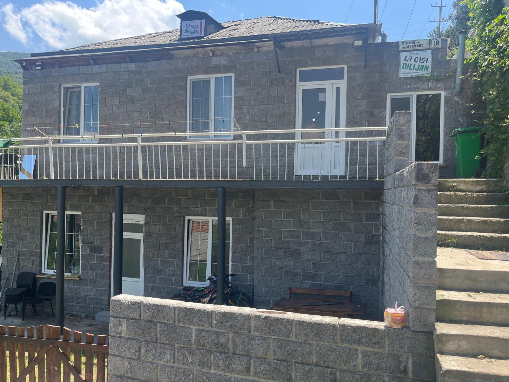 Hostel La Casa Dilijan Εξωτερικό φωτογραφία